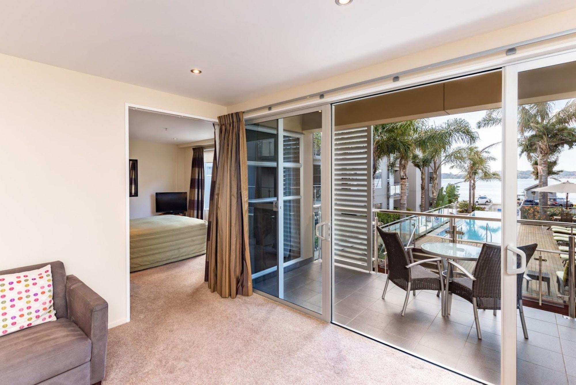 Edgewater Palms Apartments Пейхия Экстерьер фото